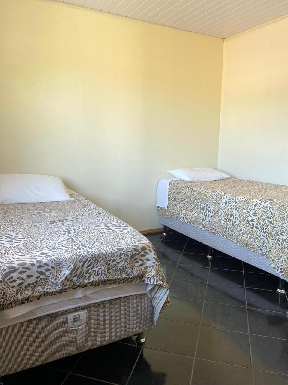 Hotel E Pousada Via Mar Itapocu Dış mekan fotoğraf